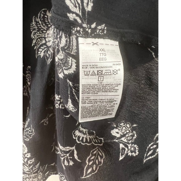 Old Navy Floral Print Ruffle Sleeve Top Blouse Womens XXL Black White - Picture 5 of 5
